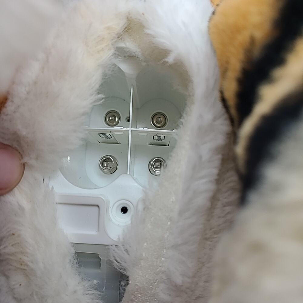 FurReal Roarin' Tyler The Playful Tiger Interactive Plush Toy 2016 Tested Works - Picture 14 of 14